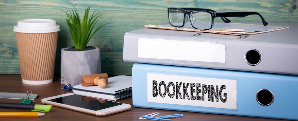 Why 8/10 businesses outsource their bookkeeping and accounting operations.